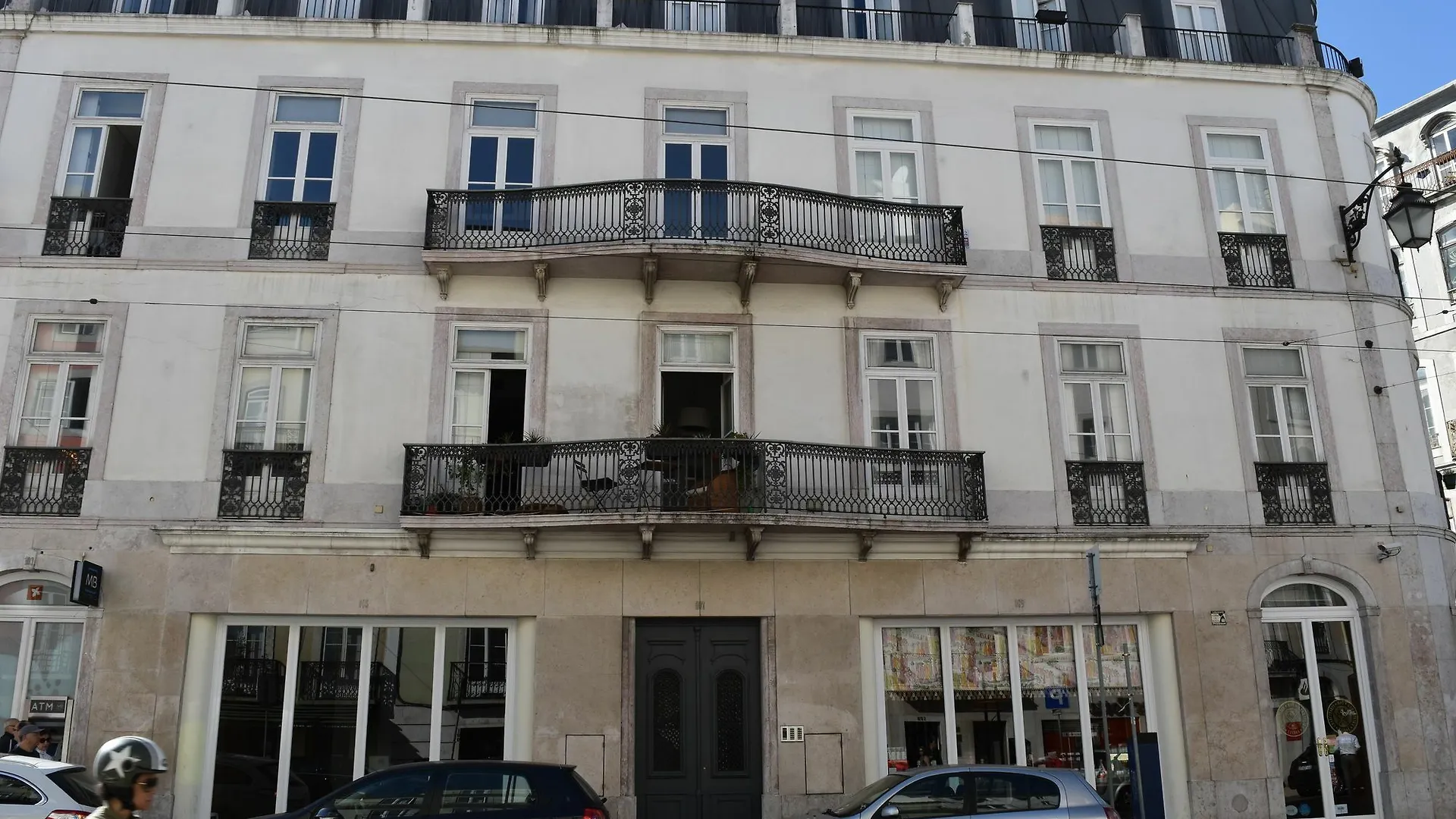 Principe Real Apartment Лиссабон Гостевой дом